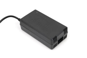 Cargador de Batería para Scooter 54.6V 2A Ignífugo QC3.0 con Inspección 3D SPI y AOI 100% Estricta - Product Image 4