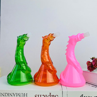 Bouteille de carafe en verre en forme de dragon à haute teneur en borosilicate soufflé à la main en gros d'usine