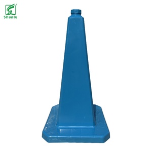 กรวยจราจรสีเหลืองสูง 93 ซม. แบบกำหนดเองได้ พร้อมโลโก้ วัสดุ PVC และ PU กรวยเตือนพร้อมไฟ กรวยจราจรพลาสติก - Product Image 5