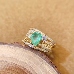 <span class=keywords><strong>Bague</strong></span> de fiançailles en argent sterling 925 plaqué or 18 carats avec émeraude naturelle taille poire grande taille pour <span class=keywords><strong>femme</strong></span>, idéale pour les fêtes - Approvisionnement direct usine - Product Image 2