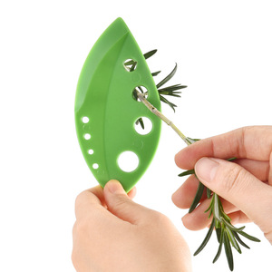 Herb <b>Cutter</b> Plastic Leaf 9 Hole Food Grade Manual <b>Multi</b> <b>Functional</b> <b>Vegetable</b> Slicer Green And Black - Product Image 5