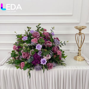 Centro de Mesa con Bola de Rosas Hecha a Mano y Personalizada LEDA, Decoración Floral Artificial para Bodas - Product Image 6