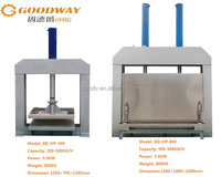 Presse hydraulique pour déshydratation et traitement du manioc (gari)