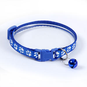Harnais réglable pour animaux de compagnie avec clochette et empreintes de pattes, collier pour chat et chien à imprimé animal, collier pour chat avec clochette et empreintes de pattes, collier pour chien avec patch imprimé - Product Image 3