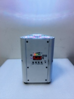 Projecteur LED RGBW 3-en-1 triangulaire à batterie, idéal pour les mariages, les fêtes d'anniversaire et les scènes de KTV