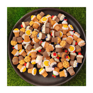 100 قطعة/مجموعة من الراتنج المقلد ثلاثي الأبعاد على شكل كب كيك مصغر، زخارف راتنجية على شكل بسكويت، لوازم فنية مصغرة، للحرف اليدوية وتزيين دمى الحرف اليدوية - Product Image 4