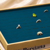 Ensemble de présentoirs à bijoux en velours vert sauge pour colliers, bagues, bracelets, boucles d'oreilles et pendentifs