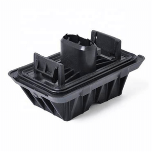 Placa de Soporte para Gato Hidráulico OEM 51717065919 para <span class=keywords><strong>BMW</strong></span> E60 E61 G32 G11 G12 F25 G01 F26 - Product Image 3