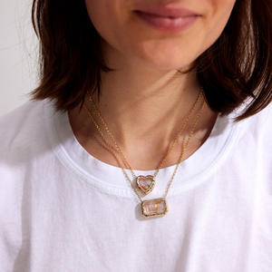 Caja <span class=keywords><strong>de</strong></span> fase Colgante Artículo Abrir y cerrar DIY Colgante Caja transparente hueca Collar <span class=keywords><strong>de</strong></span> color dorado <span class=keywords><strong>de</strong></span> 18 quilates - Product Image 3