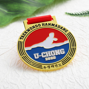 Médailles en émail plaqué or avec logo personnalisé, <span class=keywords><strong>texte</strong></span> et design 3D <span class=keywords><strong>de</strong></span> coup <span class=keywords><strong>de</strong></span> pied volant, médailles <span class=keywords><strong>de</strong></span> Taekwondo U-Chong pour récompenses d'arts martiaux - Product Image 2