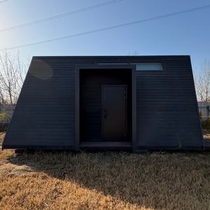 Kit Prefabbricato per Cabina Triangolare Modulare, Rifugio di Montagna, Casa Minuscola Off-Grid, Alloggio Boutique, Hotel, Villa Certificata ISO - Product Image 2