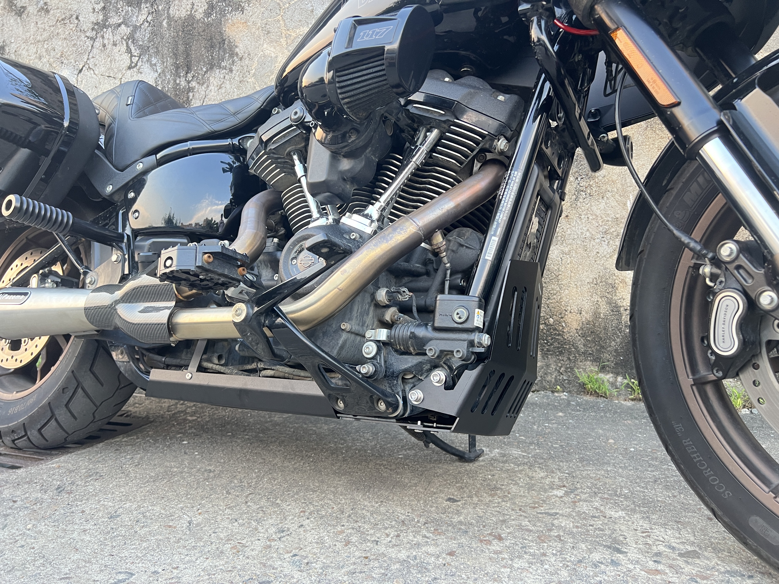 ハーレーソフテイルストリートボブローライダーSST2018-2023用モーター 