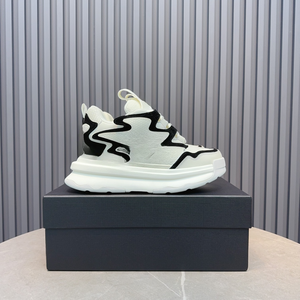 Baskets rétro tendance pour hommes, semelle épaisse surélevée, tige en tissu respirant, chaussures confortables pour tenue mode StreetAmiris - Product Image 1