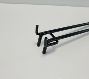 Accesorio de supermercado resistente al óxido de metal blanco, soporte de suspensión de exhibición, gancho de Metal de doble punta de acero para tablero de clavijas - Product Image 4
