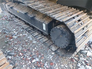 Excavadoras sobre orugas Komatsu PC240 usadas, excavadora minera de 24 toneladas | Oruga de servicio pesado importada de Japón para canteras y movimiento de tierras - Product Image 3