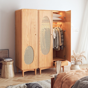 Lemari Pakaian Kayu Solid Modern dengan Laci Panel Oval Berlubang Rotan Alami untuk Furnitur Kamar Tidur Penyimpanan Pakaian - Product Image 1