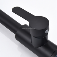 Dernier robinet de cuisine monotrou pour évier avec logo personnalisé robinet d'eau de cuisine moderne extractible