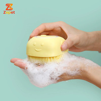 Nouvelle brosse de bain à pression pour animaux de compagnie, brosse à mousse pour chat et chien