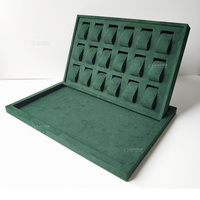 Haut de gamme MDF bois montre stockage vitrine velours coussin daim bijoux plateau pour montre affichage