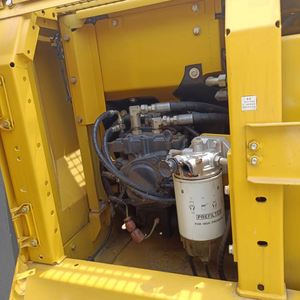 Excavatrice Komatsu PC110 de 11 tonnes d'occasion, fabriquée au Japon, excellente qualité, machine de construction d'occasion en stock - Product Image 5