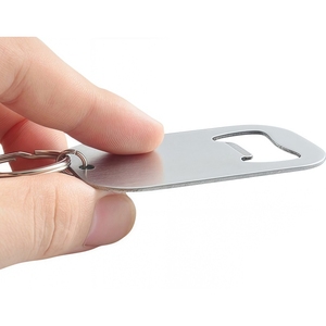 HXY Décapsuleur <span class=keywords><strong>Porte</strong></span>-clés Écologique et Durable en Acier Inoxydable de Type Plaque Militaire, Manuel et Portable, Idéal pour la Promotion - Product Image 5