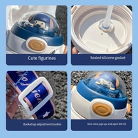 C319 Tasse à paille pour enfants, portable, 1100ml, avec sangle extérieure en plastique, pour boire un ours, bouteille d'eau pour poupée de dessin animé