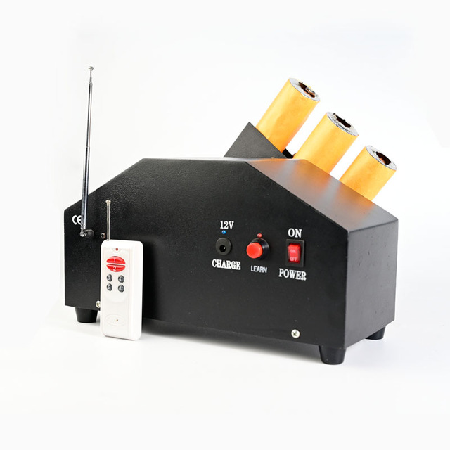 Good Quality CE Certificated Remote Control Stage Effect Cold Spark Fountain Machine for Wedding Party Sinking Fireworks Machine