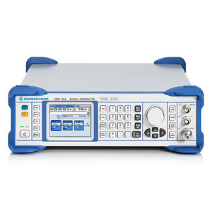 Générateur de signal micro-ondes R&S Smb100a 100 kHz à 12,75/20/31,8/40 GHz avec atténuateur progressif - Product Image 2