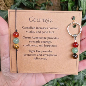 พวงกุญแจคริสตัลพลอยธรรมชาติทำมือ สร้อยข้อมืออเมทิสต์ ของขวัญเสริมกำลังใจ พร้อมการ์ด  งานฝีมือบำบัดรักษา จี้ห้อยแฟชั่น - Product Image 1