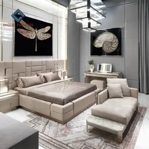イタリア有名なモダンなデザインの豪華寝室のベッドセット家具ビッグヘッドボードとナイトスタンド