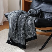 Couverture tricotée personnalisée noire et blanche pour l'hiver, tapis de canapé doux et luxueux, épais, jacquard, vente en gros