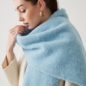 Roregal autunno/inverno nuova <span class=keywords><strong>sciarpa</strong></span> <span class=keywords><strong>in</strong></span> <span class=keywords><strong>lana</strong></span> morbida lavorata a maglia tinta unita <span class=keywords><strong>sciarpa</strong></span> invernale spessa sciarpe lunghe da <span class=keywords><strong>donna</strong></span> <span class=keywords><strong>in</strong></span> tinta unita calda - Product Image 3