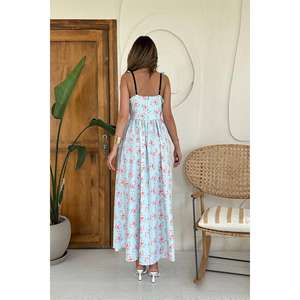Elegante Vestido Floral Azul Cielo con Tirantes Finos, Corte en A, Cintura Elástica, Tejido Transpirable, para Uso Diario Informal - Product Image 6