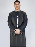 Großhandel Günstige Saudi-Männer Thobe Islamische Kleidung Stickerei Oman Roben Muslim Saudi-Arabien Muslim Men Thobes
