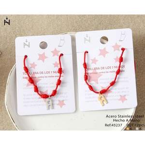 Bracelet de cheville à sept nœuds, lettre R, cordon rouge, acier inoxydable, bijoux faits à la main, cadeau unisexe, style mignon - Product Image 1