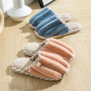 Chaussons d'hiver en gros pour femmes et hommes, motif pêche, en peluche douce, semelle épaisse amortissante, antidérapants, fermés, chauds pour la maison - Product Image 3