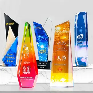 Trophy Manufacturers Custom Acrylic Award Momento Basketball Medal And Trophy Cup for Fashion, Colorful Football Crystal Trophy