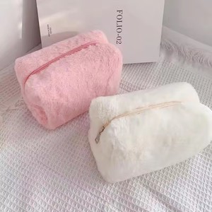 1 Pc Soft Fur Makeup Bag for Women Soft Travel Cosmetic Bag Organizer Case Young Lady Girl MakeUp Case Necessaries Solid Handbag - Product Image 3