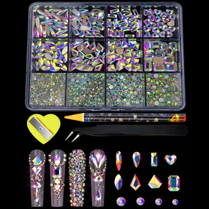 Kit de Strass à Fond Plat 12 Grilles pour <span class=keywords><strong>Ongles</strong></span>, Cristaux de Verre Formes Assorties, Breloques de Nail Art, Accessoires de Décoration DIY - Product Image 6