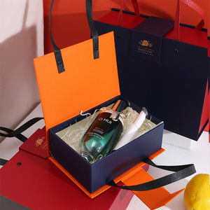 Cajas de Regalo Rígidas de Lujo con Asa para Cartera, Taza, Embalaje para el Día de San Valentín, Papel Recubierto con Laminación Mate, Materiales Reciclados - Product Image 4