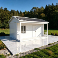Maison conteneur préfabriquée à toit en pente, panneaux sandwich, style ferme, avec porche avant moderne, multi-usage : dortoir, villa privée, bureau