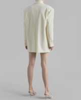 Femmes de haute qualité blanc col en Satin Blazer col en v à manches longues surdimensionné avant bouton fermeture solide motif tricoté veste