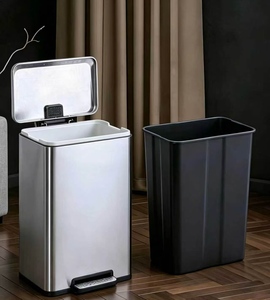Cubo de Basura con Pedal de Acero Inoxidable, Gran Capacidad, para Salón de Belleza, Peluquería y Uso en Pasillos de Centros Comerciales - Product Image 2