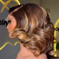 Perruque de Cheveux Humains Bob Pixie Courte et Bouclée 12A Blond Miel avec Highlights Roses, Tissage 5*5 Lace Front, Densité 200%, Cheveux Remy pour Femmes Noires