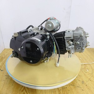 Motor de Motocicleta de 110cc Apto para Vehículos de <span class=keywords><strong>Dos</strong></span> Ruedas con Chasis Curvo y Diseño de Enfriamiento por Aire Horizontal. Cuatrimoto de 110cc - Product Image 1