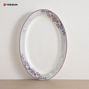 Vente directe d'usine du fabricant : Service de thé en porcelaine fine de 17 pièces avec motifs dorés, vaisselle en céramique - Product Image 3