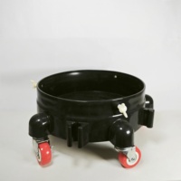 Vente en gros de seau en plastique de 5 gallons avec filtre à capuchon Gamma et chariot logo personnalisable seau pour laver la voiture