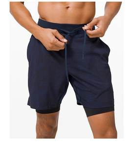 De ropa deportiva de los hombres ligeros respirables <span class=keywords><strong>gimnasio</strong></span> de entrenamiento pantalones cortos <span class=keywords><strong>dos</strong></span> capa de compresión de bolsillo cortos - Product Image 2