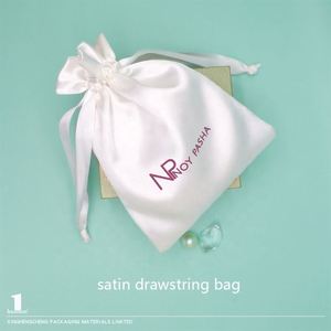 Sac cadeau en satin de soie noir, blanc et rouge, sac anti-poussière, pochette de rangement avec logo personnalisé - Product Image 6