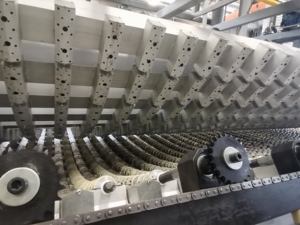 GX-R30 vetro temperato piegato nuovo prodotto 2024 macchina per la produzione di vetro curvo con controllo PLC fornito orizzontale - Product Image 3